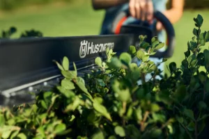 taille haie husqvarna 3